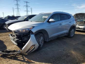  Salvage Hyundai TUCSON