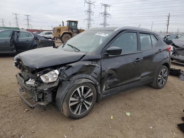  Salvage Nissan Kicks