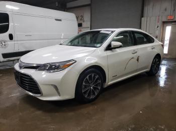  Salvage Toyota Avalon