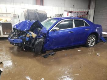  Salvage Chrysler 300