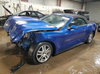  Salvage Ford Mustang