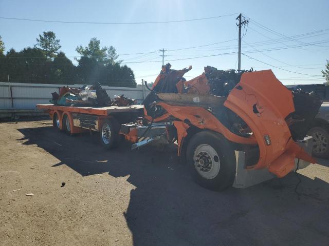  Salvage Peterbilt 567