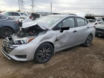  Salvage Nissan Versa