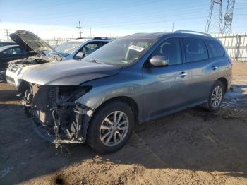  Salvage Nissan Pathfinder