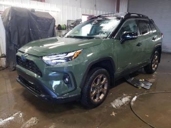  Salvage Toyota RAV4