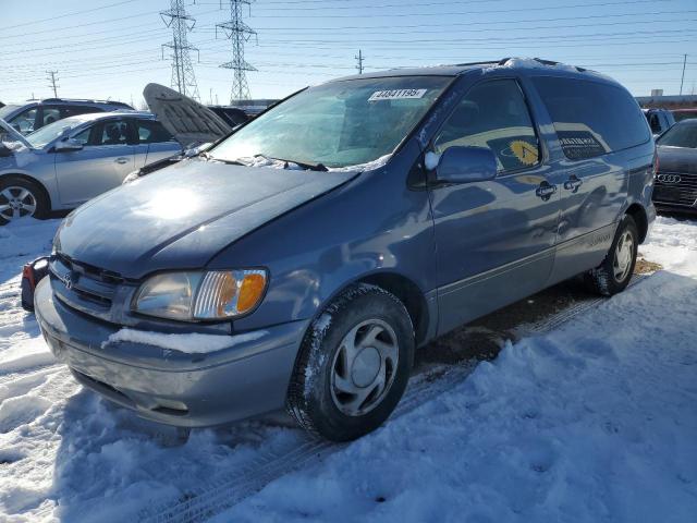  Salvage Toyota Sienna