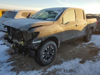  Salvage Nissan Titan