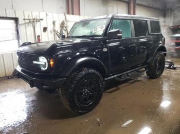  Salvage Ford Bronco