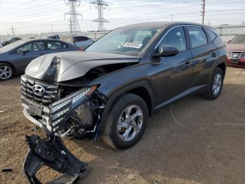  Salvage Hyundai TUCSON