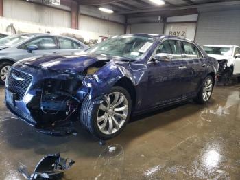  Salvage Chrysler 300