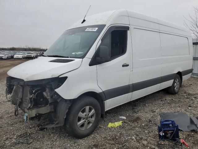  Salvage Mercedes-Benz Sprinter