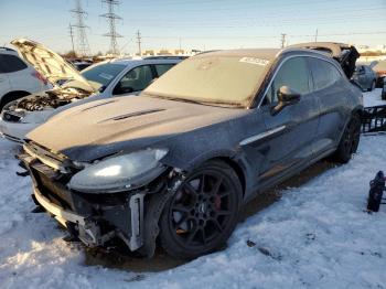  Salvage Aston Martin DBX