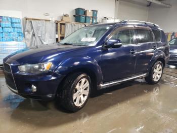  Salvage Mitsubishi Outlander