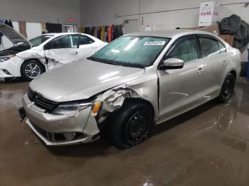  Salvage Volkswagen Jetta