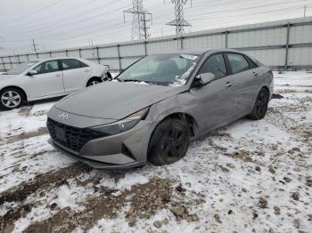  Salvage Hyundai ELANTRA