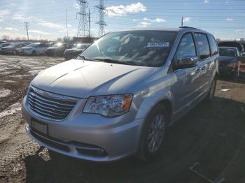  Salvage Chrysler Minivan