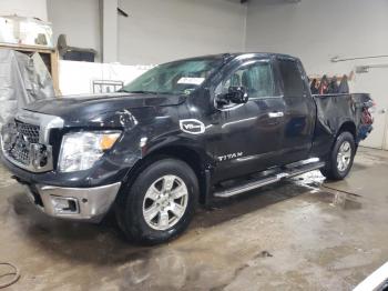  Salvage Nissan Titan