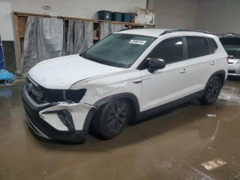  Salvage Volkswagen Taos