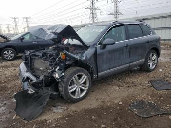  Salvage Volkswagen Touareg