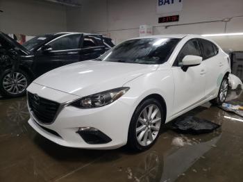  Salvage Mazda 3