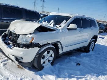  Salvage Jeep Grand Cherokee