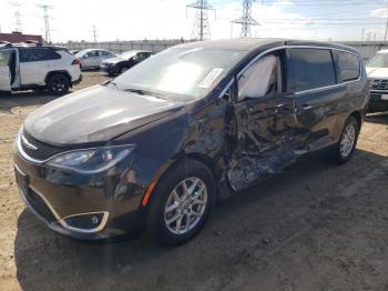  Salvage Chrysler Pacifica