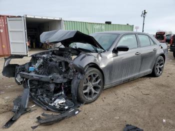  Salvage Chrysler 300