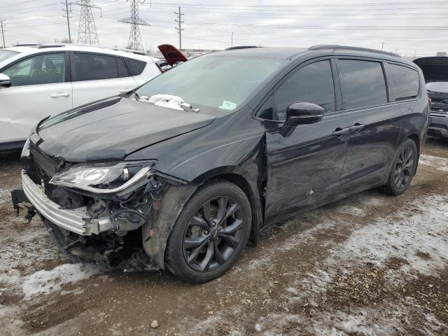  Salvage Chrysler Pacifica