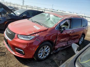  Salvage Chrysler Pacifica