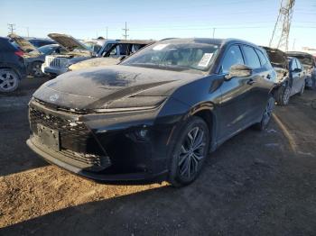  Salvage Toyota Crown Sign