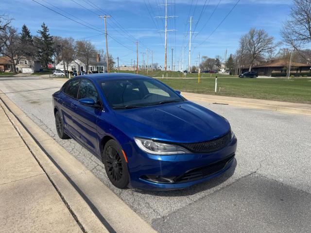  Salvage Chrysler 200
