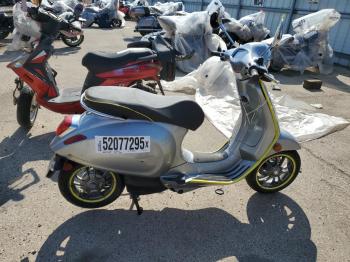  Salvage Vespa Elettrica