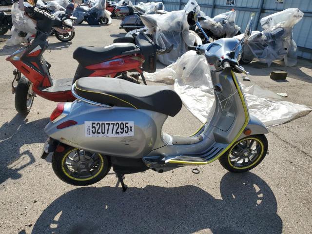  Salvage Vespa Elettrica
