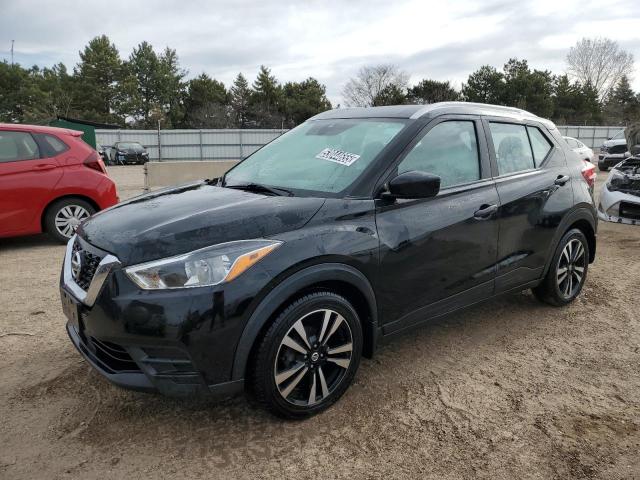  Salvage Nissan Kicks