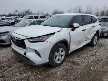  Salvage Toyota Highlander