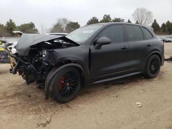  Salvage Porsche Cayenne