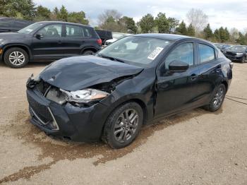  Salvage Toyota Yaris