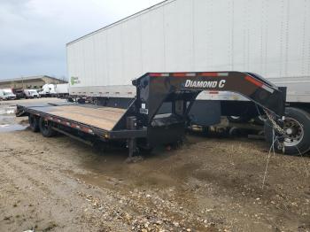  Salvage Diamocargo Trailer