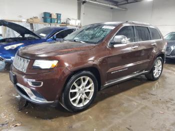  Salvage Jeep Grand Cherokee