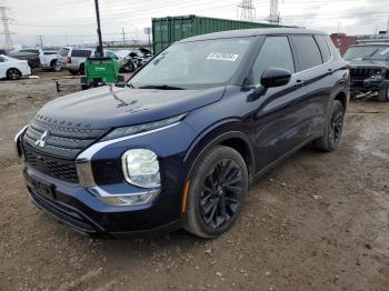  Salvage Mitsubishi Outlander