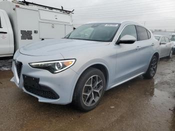  Salvage Alfa Romeo Stelvio