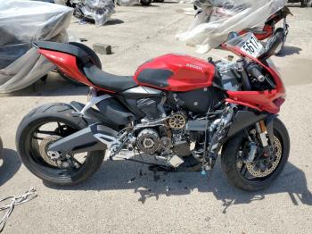  Salvage Ducati Superbike