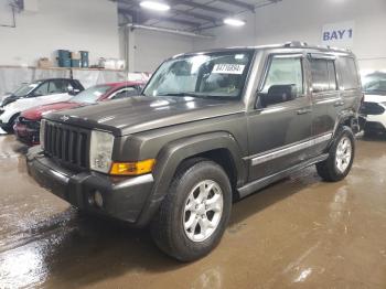  Salvage Jeep Commander