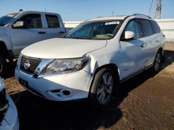  Salvage Nissan Pathfinder