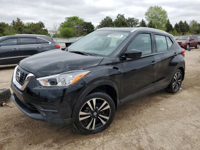  Salvage Nissan Kicks
