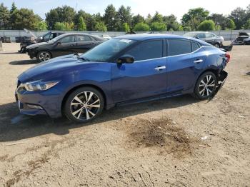  Salvage Nissan Maxima