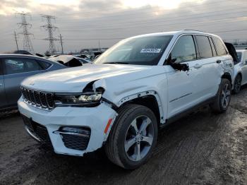  Salvage Jeep Grand Cherokee