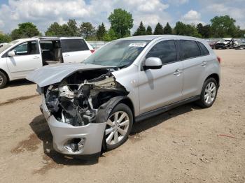  Salvage Mitsubishi Outlander