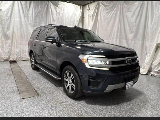  Salvage Ford Expedition