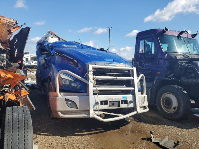  Salvage Freightliner Cascadia